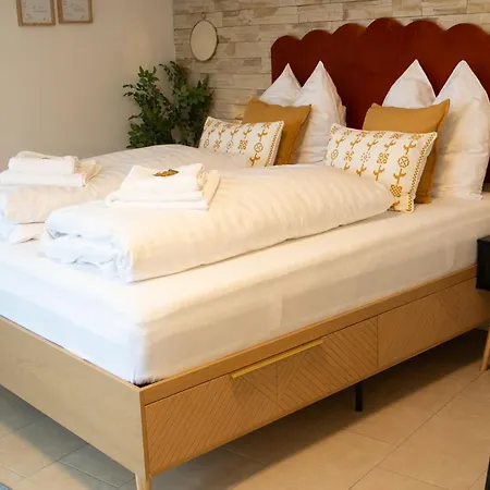 公寓 Zentrales In Mit Dachterrasse Und Tiefgarage *