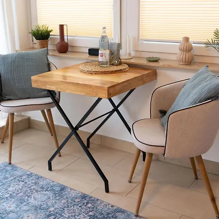 Sunset Oasis - Terrasse, Freies Parken, Zentral, Naehe Bahnhof, Wlan Apartment *