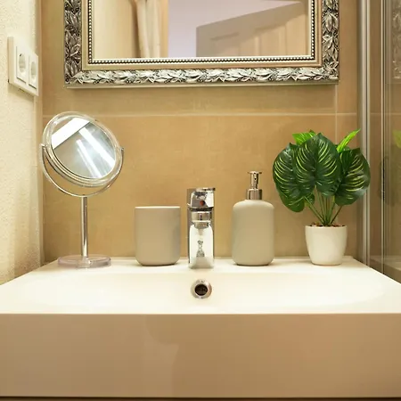 公寓 Zentrales In Mit Dachterrasse Und Tiefgarage